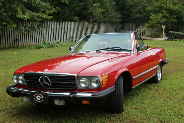 1984 Mercedes-Benz SL-Class Beige Interior - photo 5