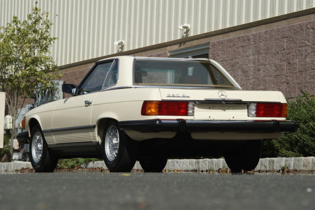 1984 Mercedes-Benz 300-Series - photo 2