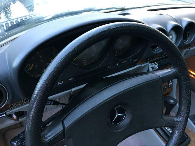 1984 Mercedes-Benz SL-Class 380 3-Series - photo 11