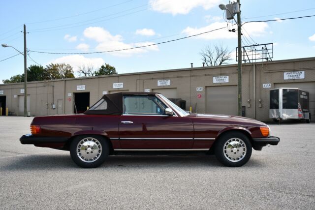 1984 Mercedes-Benz 300-Series 380SL - photo 10