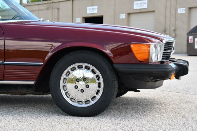 1984 Mercedes-Benz 300-Series 380SL - photo 12