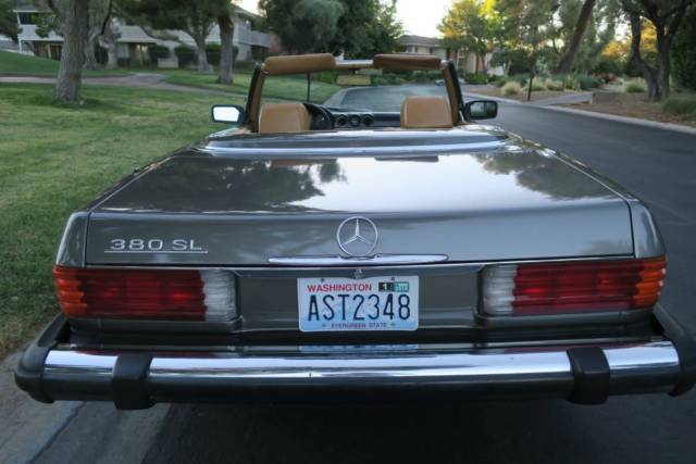 1984 Mercedes-Benz SL-Class - photo 7