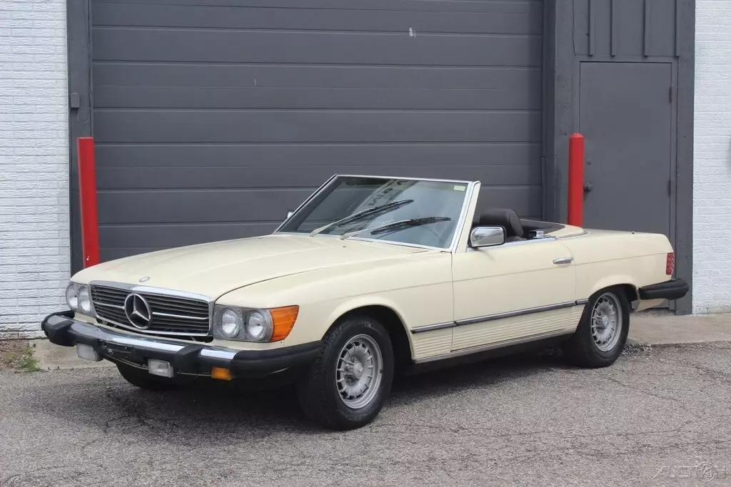 1984 Mercedes Benz 380SL Low miles! 1984 Mercedes-Benz 300-Series 2 Dr Convertible