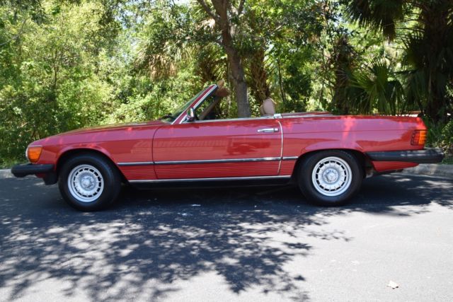 1984 Mercedes-Benz SL-Class Base Convertible 2-Door - photo 9