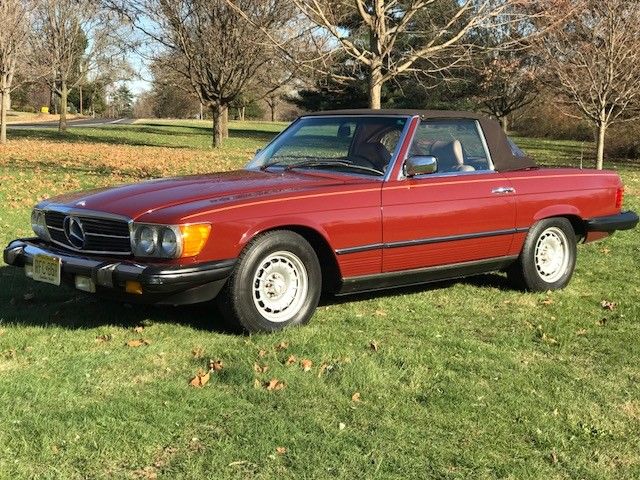1984 MERCEDES BENZ 380SL (SHOW ROOM CONDITION) 1984 Mercedes-Benz SL-Class