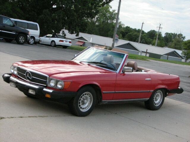 1984 Mercedes-Benz SL-Class CONVERTIBLE - photo 13