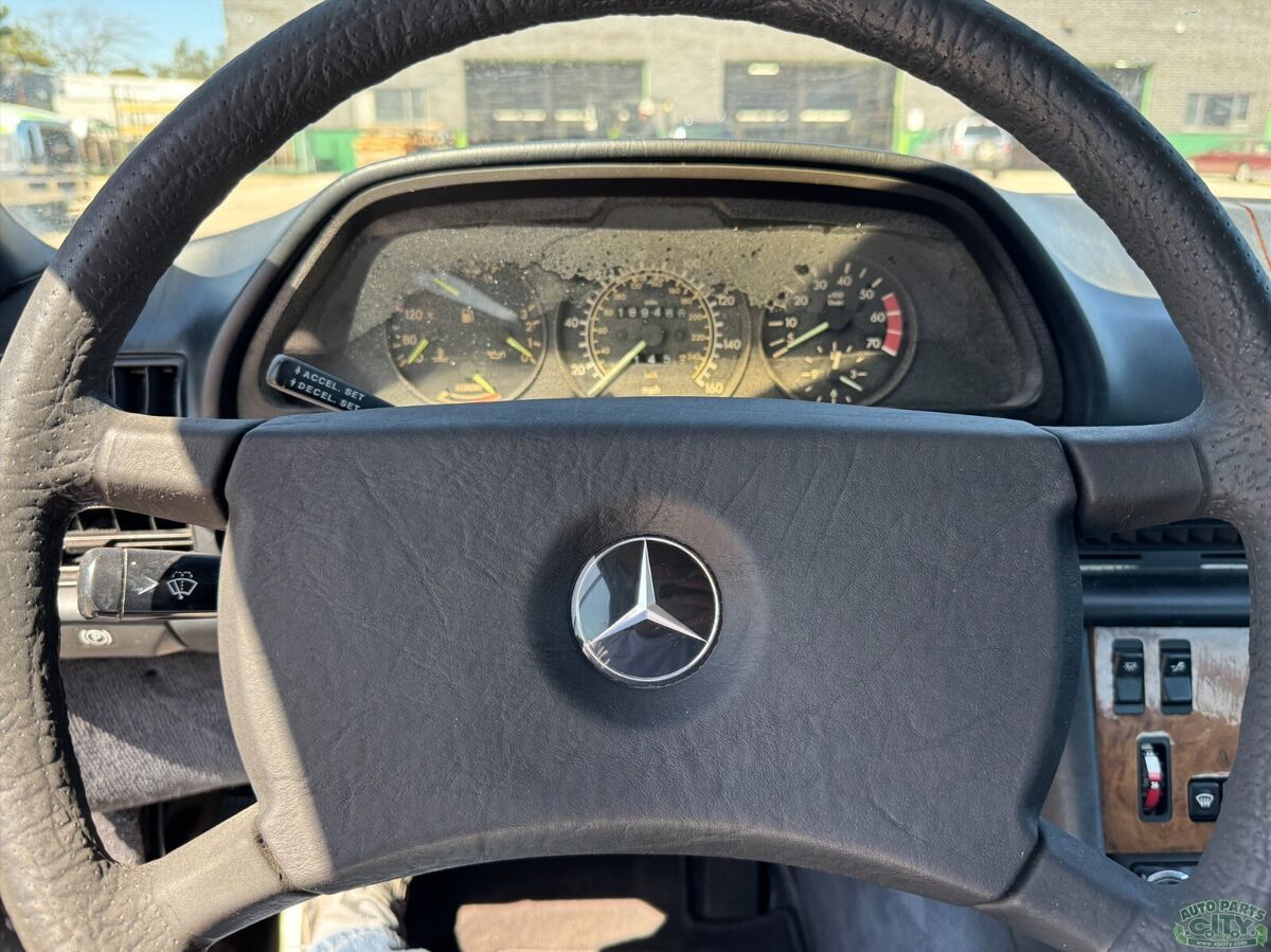 1984 Mercedes-Benz 500-Series PROJECT CAR - photo 11