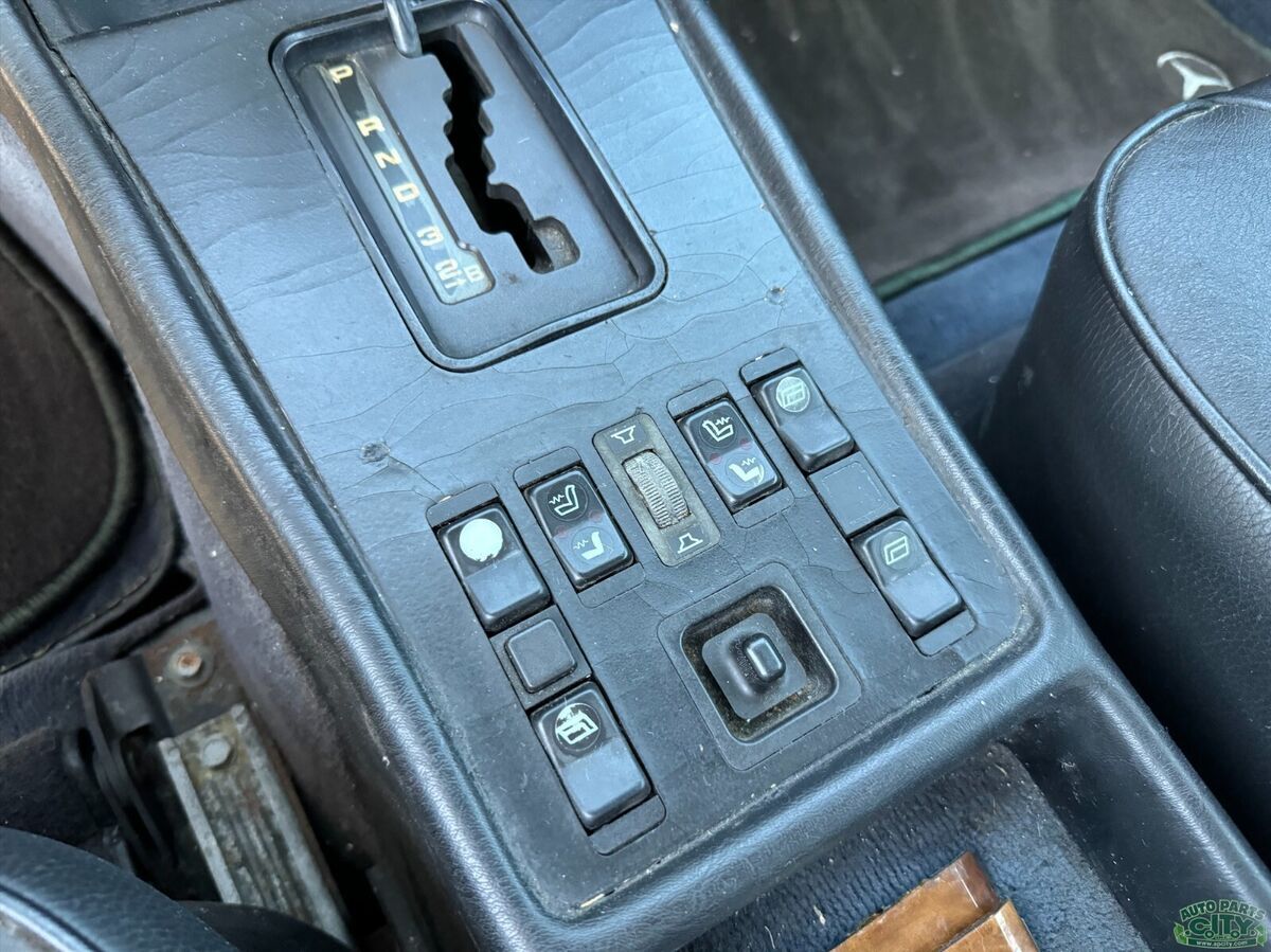 1984 Mercedes-Benz 500-Series PROJECT CAR - photo 6