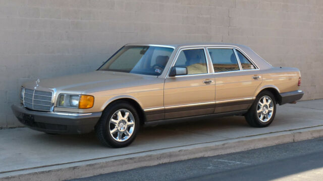 1984 Mercedes-Benz S-Class 500SEL