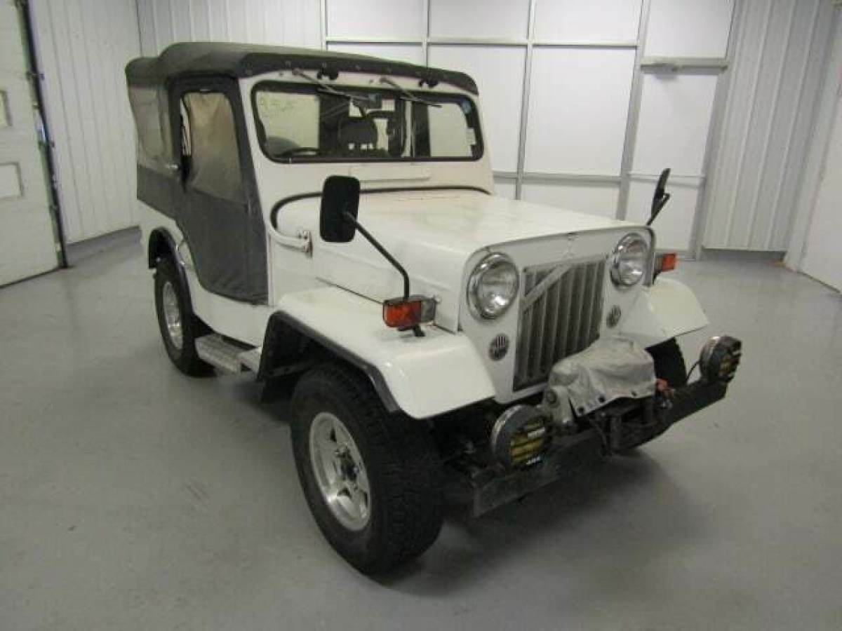 1984 Mitsubishi Jeep - photo 2