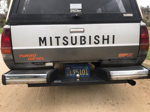 1984 Mitsubishi Mighty Max Cloth - photo 7