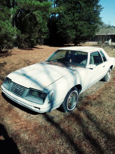 1984 Ford Mustang - photo 4