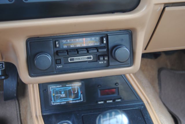 1984 Ford Mustang GT - photo 11