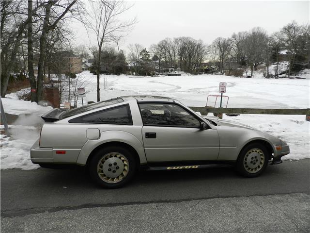 1984 Nissan 300ZX 84000 Miles SILVER Manual 1984 Nissan 300ZX --