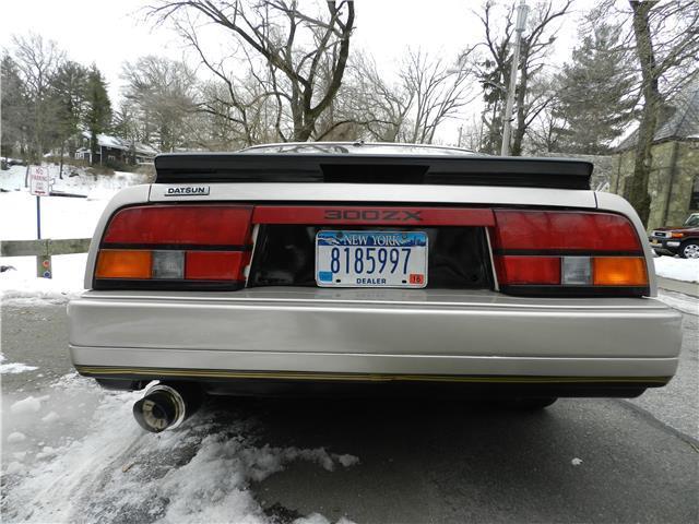 1984 Nissan 300ZX -- - photo 11