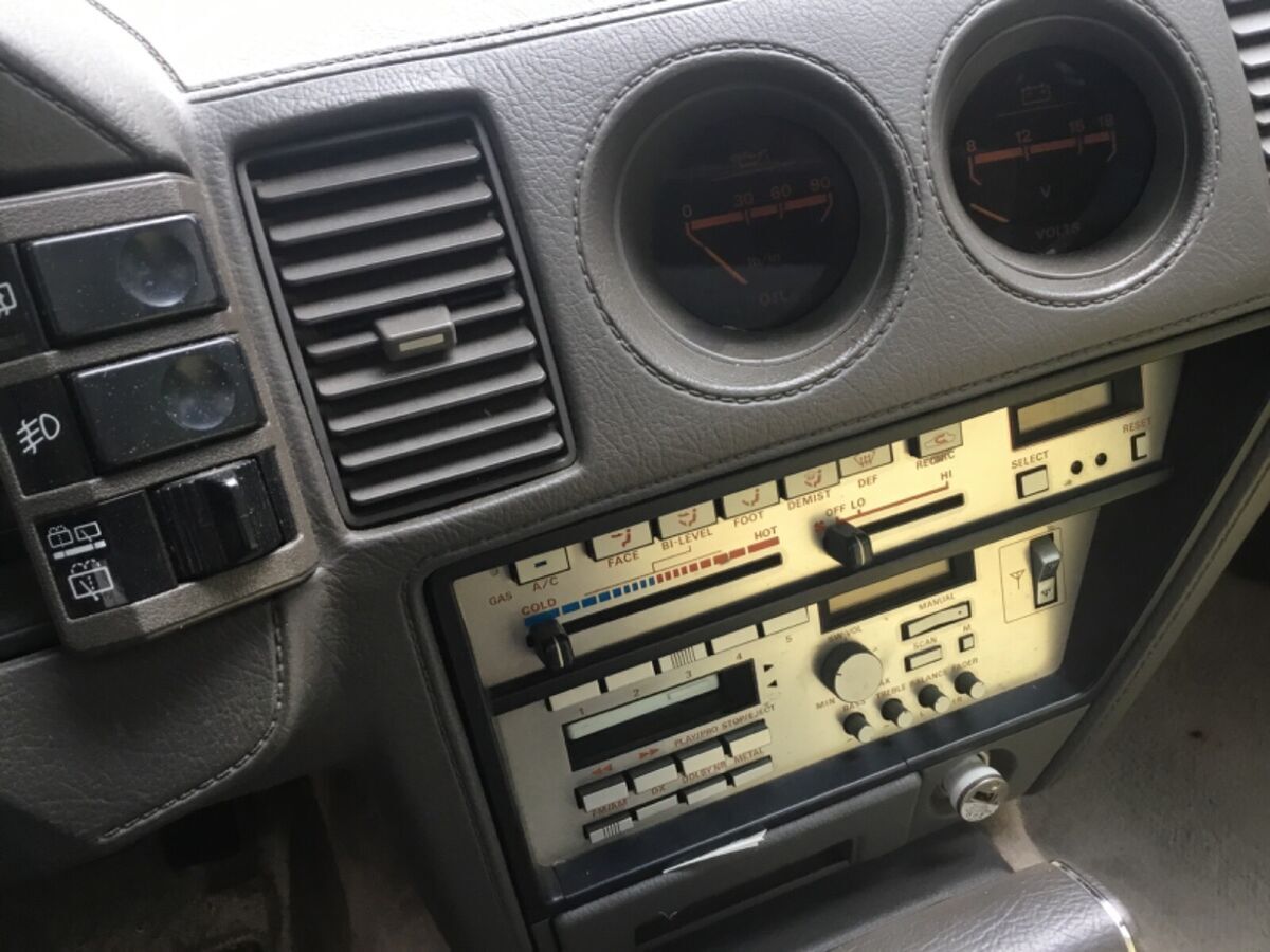 1984 Nissan 300ZX 2+2 - photo 9
