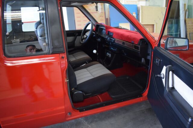 1984 Nissan Other Pickups - photo 11