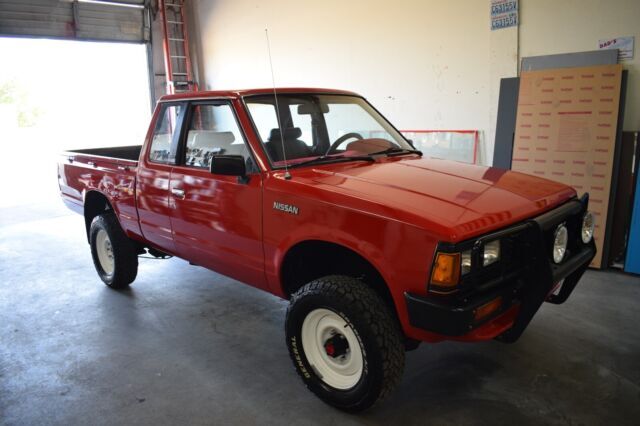 1984 Nissan Other Pickups - photo 2