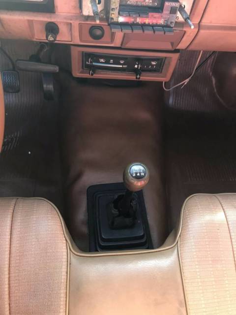 1984 Nissan Other Pickups - photo 10