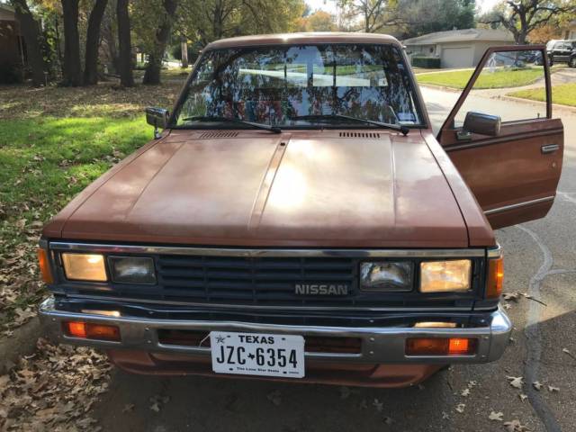 1984 Nissan Other Pickups - photo 6