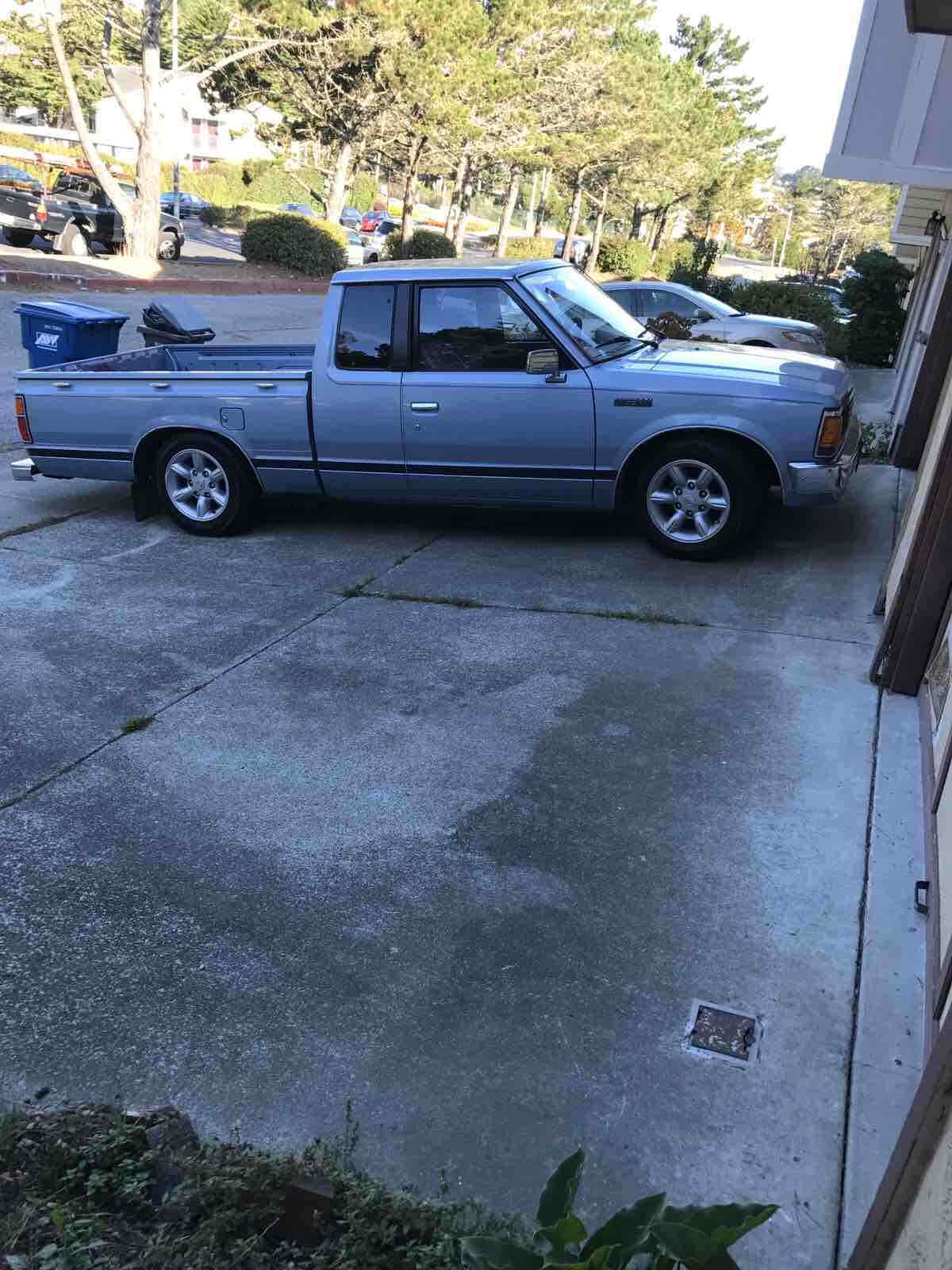 1984 Nissan 720 KING CAB - photo 2
