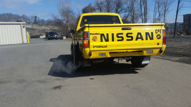 1984 Datsun 720 Pickup King Cab reg. cab - photo 12