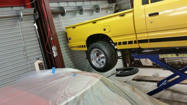 1984 Datsun 720 Pickup King Cab reg. cab - photo 2