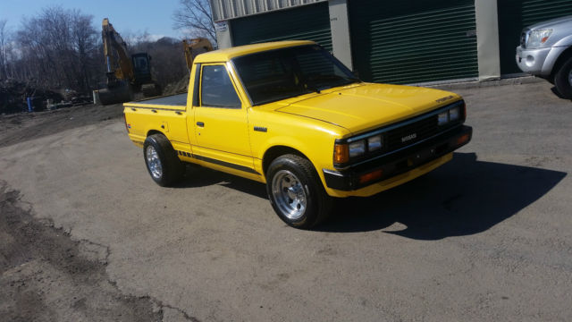 1984 Datsun 720 Pickup King Cab reg. cab - photo 4