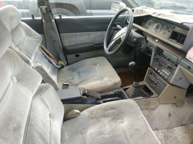 1984 Nissan Maxima
