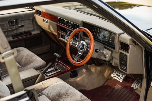 1984 Nissan Sedan Nissan Gloria - Right Hand Drive - photo 13