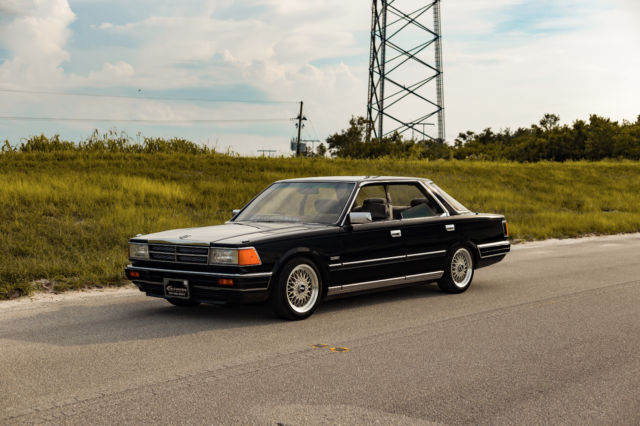1984 Nissan Sedan Nissan Gloria - Right Hand Drive - photo 2