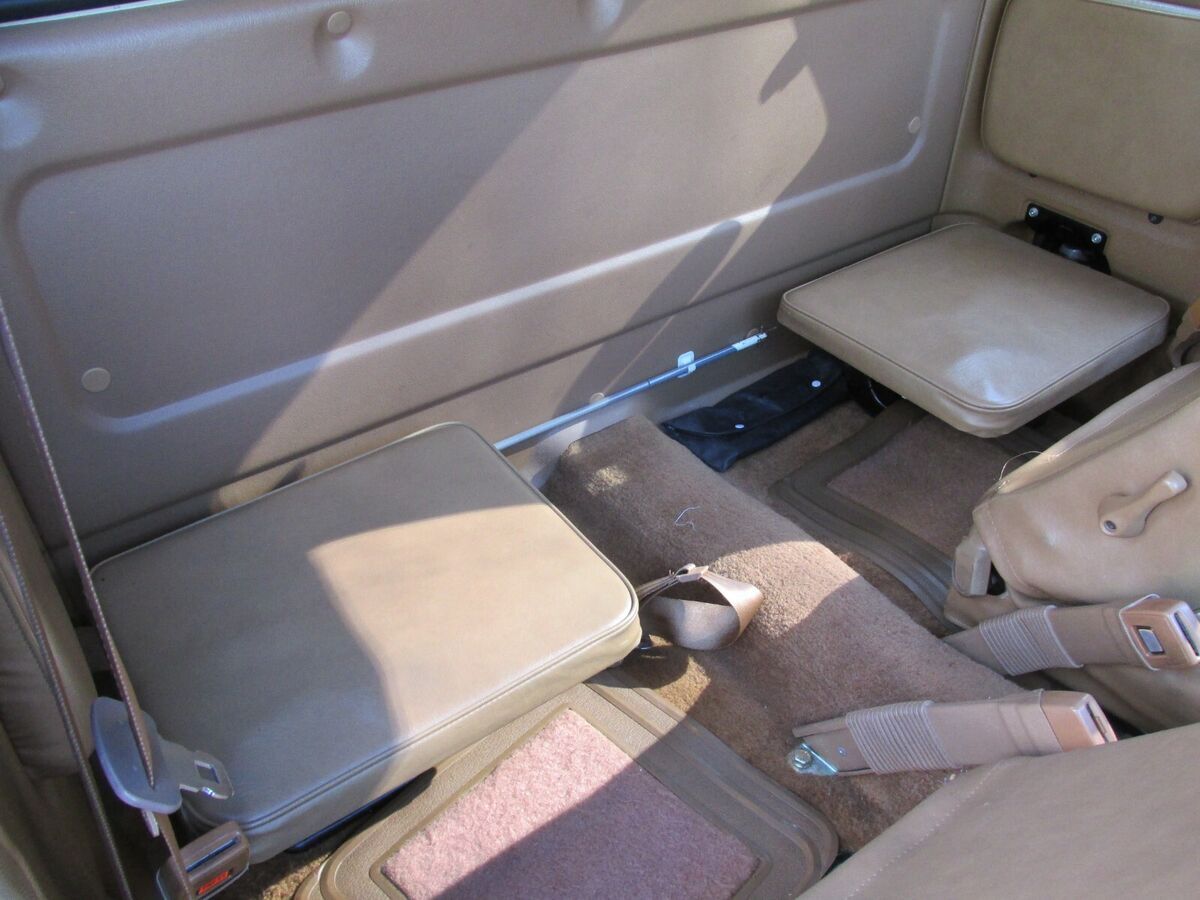 1984 Nissan Other Pickups - photo 11