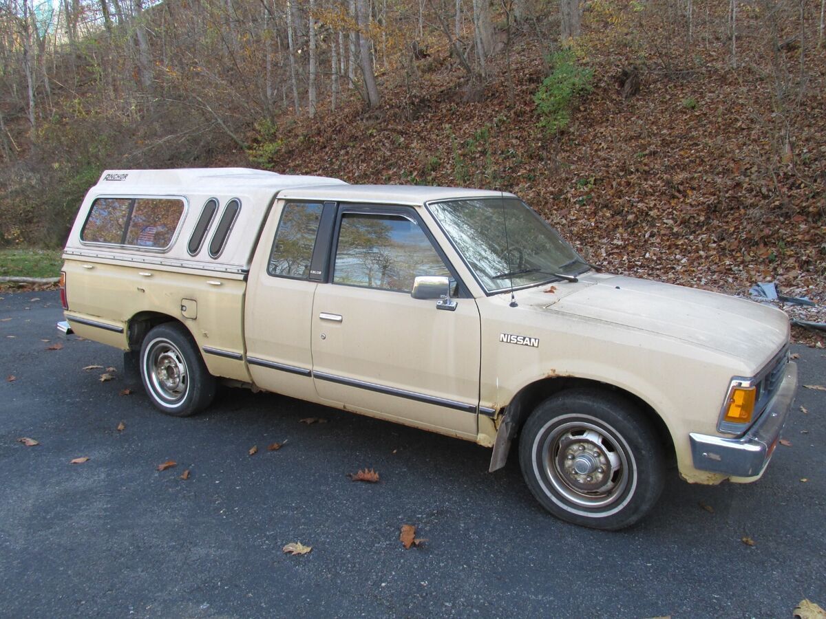 1984 Nissan Other Pickups - photo 2