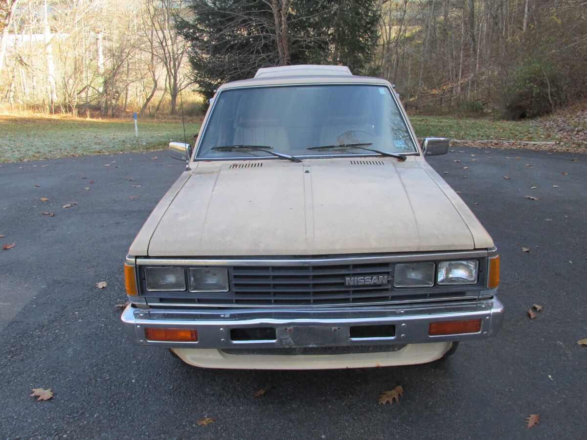 1984 Nissan Other Pickups - photo 3