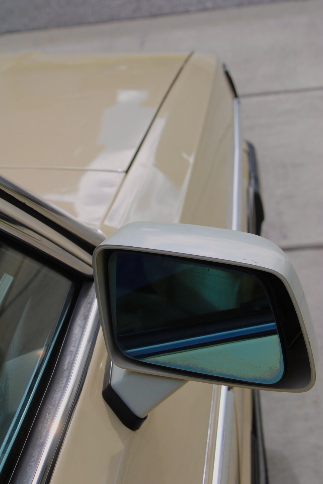 1984 Nissan Maxima - photo 3