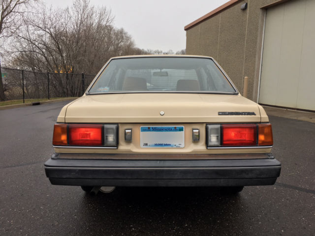 1984 Nissan Sentra Deluxe - photo 4