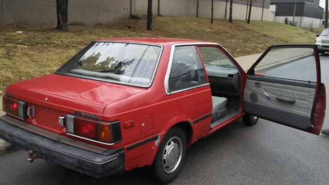 1984 Nissan Sentra Base Sedan 2-Door - photo 10