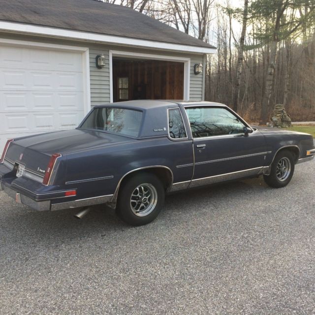 1984 Oldsmobile Cutlass Supreme - photo 2