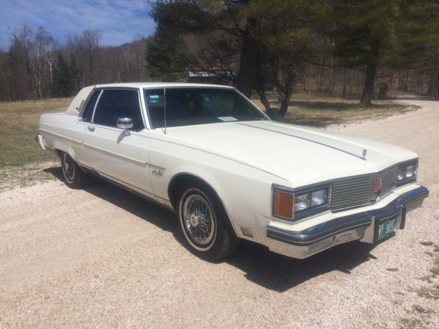 1984 Oldsmobile Ninety-Eight Regency - photo 4