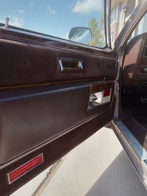 1984 Oldsmobile 98 - photo 6