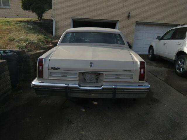 1984 Oldsmobile Ninety-Eight 98 REGENCY BROUGHAM - photo 7