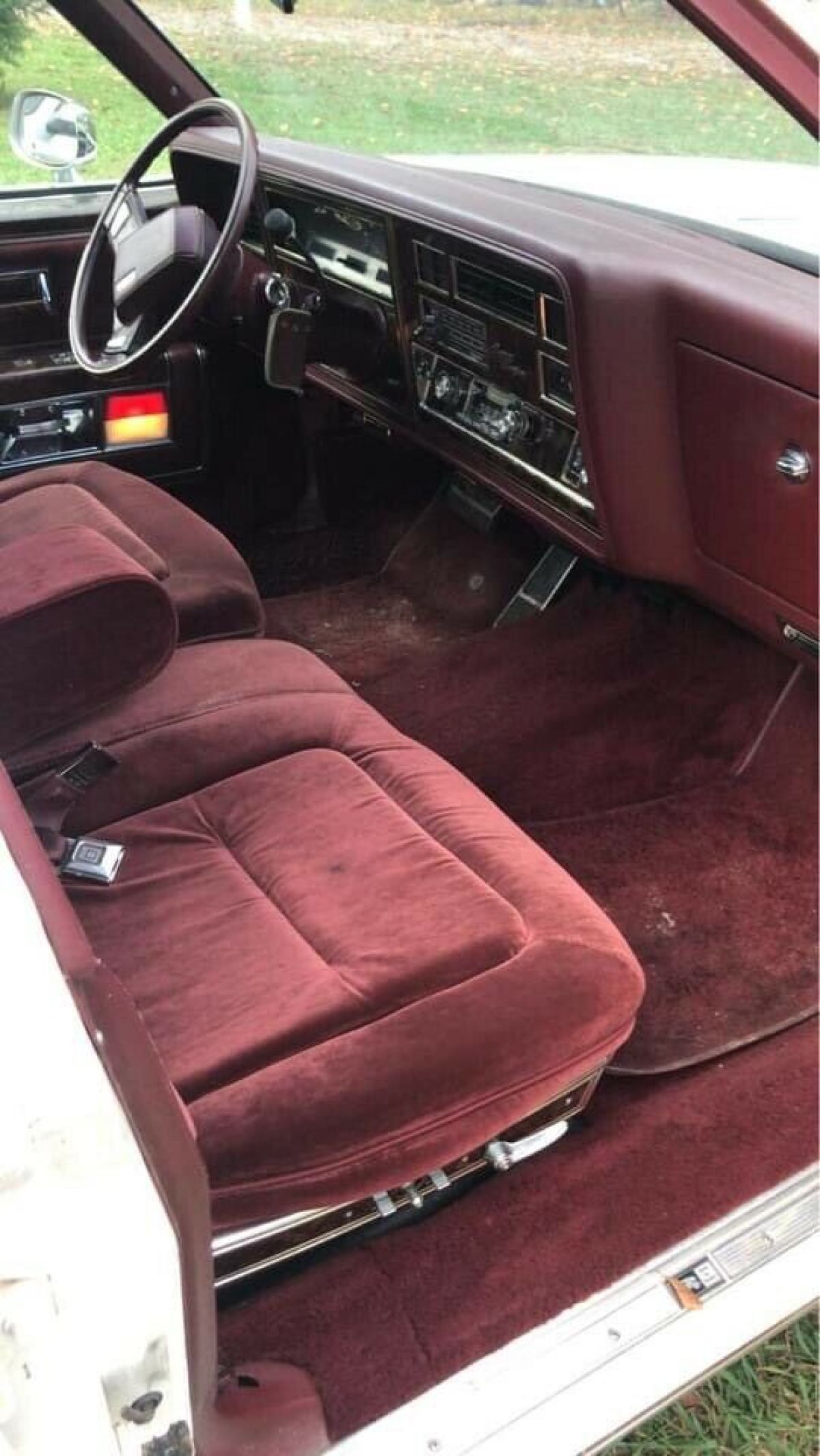 1984 Oldsmobile 98 REGENCY BROUGHAM - photo 9