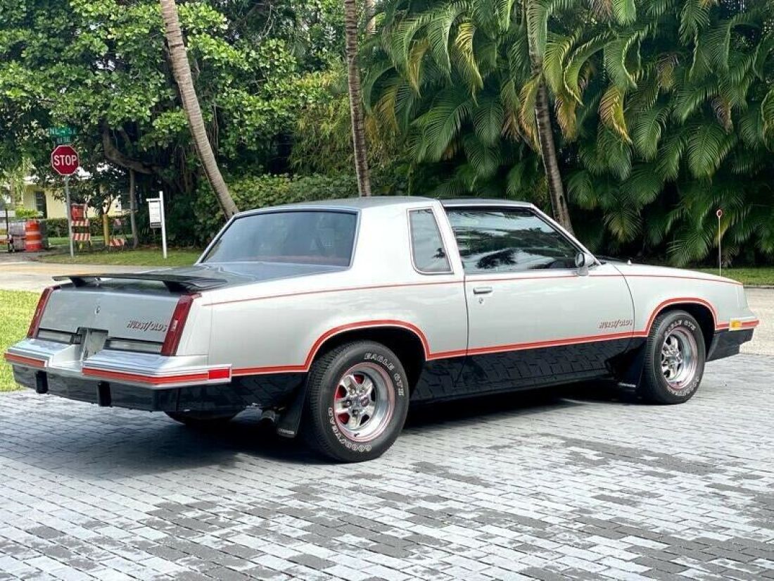 1984 Oldsmobile Cutlass Hurst - photo 6