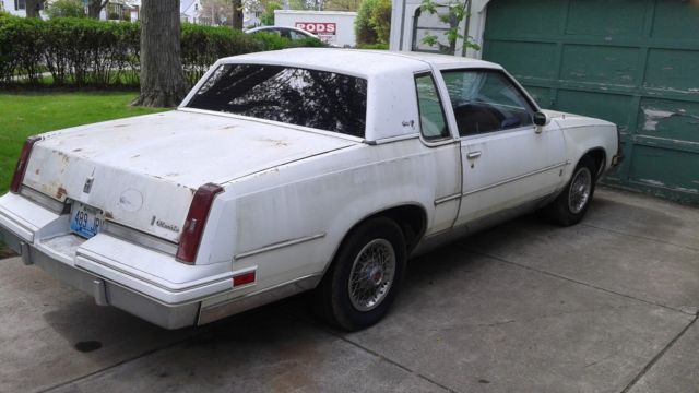 1984 Oldsmobile Cutlass chrome - photo 6