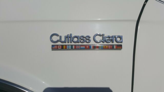 1984 Oldsmobile Cutlass Ciera - photo 5