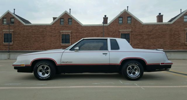 1984 Oldsmobile Cutlass HURST / OLDS - photo 9