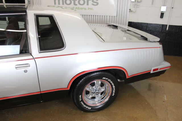 1984 Oldsmobile Cutlass Calais - photo 10