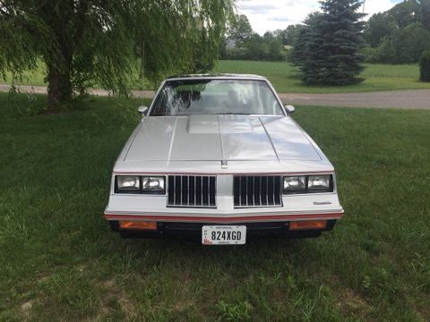 1984 Oldsmobile Cutlass Hurst Olds - photo 3