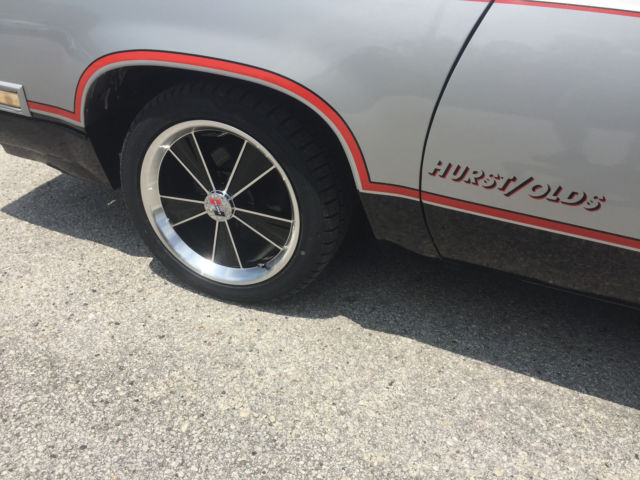 1984 Oldsmobile Cutlass Hurst Olds - photo 11