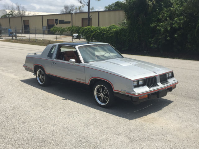 1984 Oldsmobile Cutlass Hurst Olds - photo 5